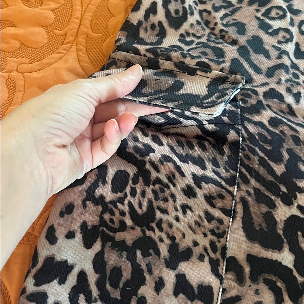 Peppermayo Greedy Animal Print Cargo Pants, size 18 - Picture 7 of 11
